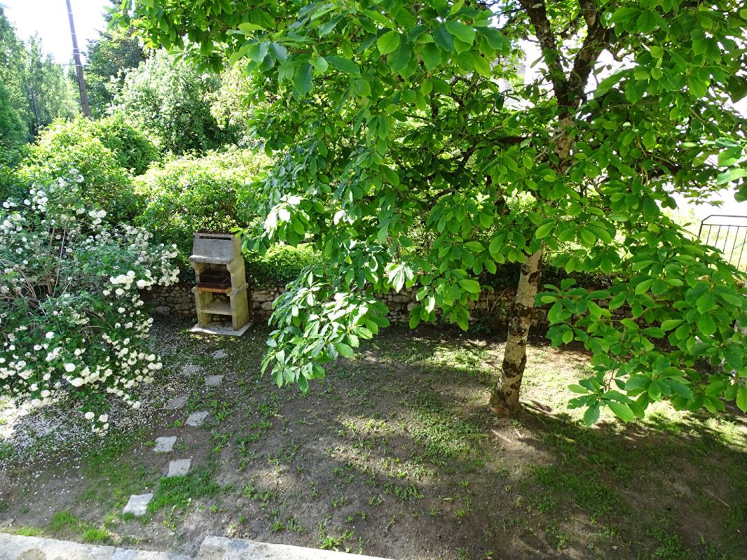 LE LARDIN-SAINT-LAZARE Maison Le Lardin Saint Lazare 4 pièce(s) 92 m2 4