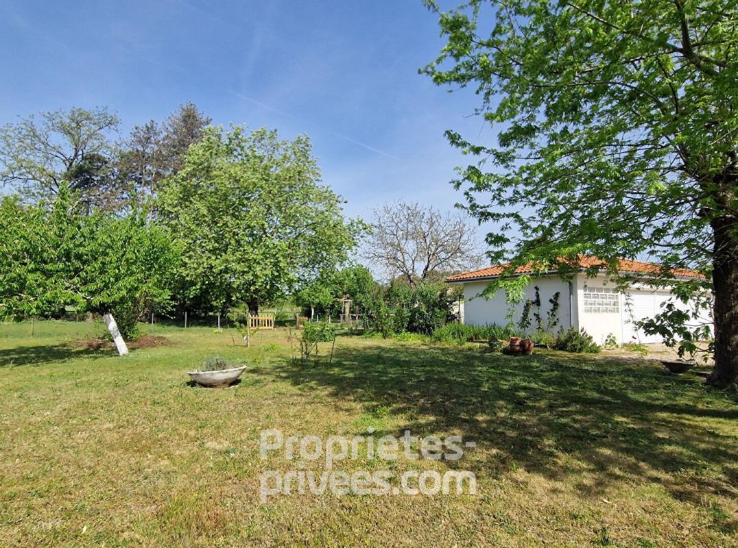 SAINT-ANDRE-DE-CUBZAC Grande maison proche commodités 7