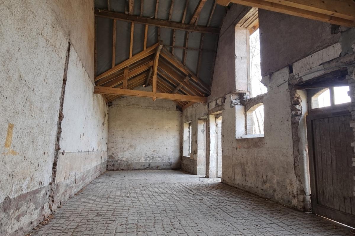 GIROMAGNY Immeuble professionnel ? Fort potentiel 4