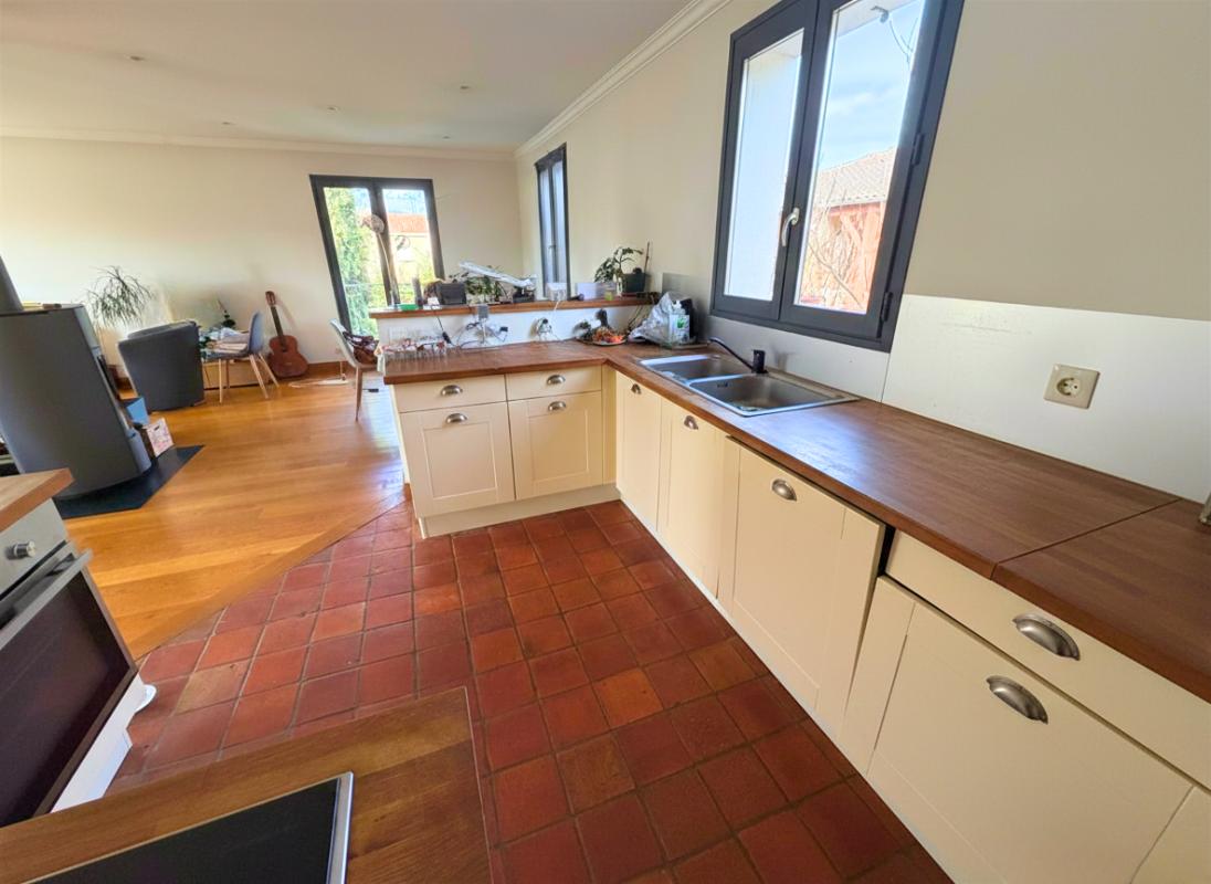 CAHORS 46000 - Cahors Maison 4 chambres avec studio sur 1200 m² avec garage 6