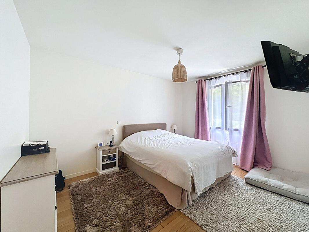 IGNY PROPRIÉTÉ D'EXCEPTION -  241m2 -  SPA PRIVATIF  - SANS VIS-À-VIS  DPE C - LISIÈRE DU BOIS 10