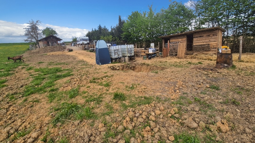 SOULTZ-SOUS-FORETS Terrain de loisir aménagé d'environ 3 000 m² Hoffen 7