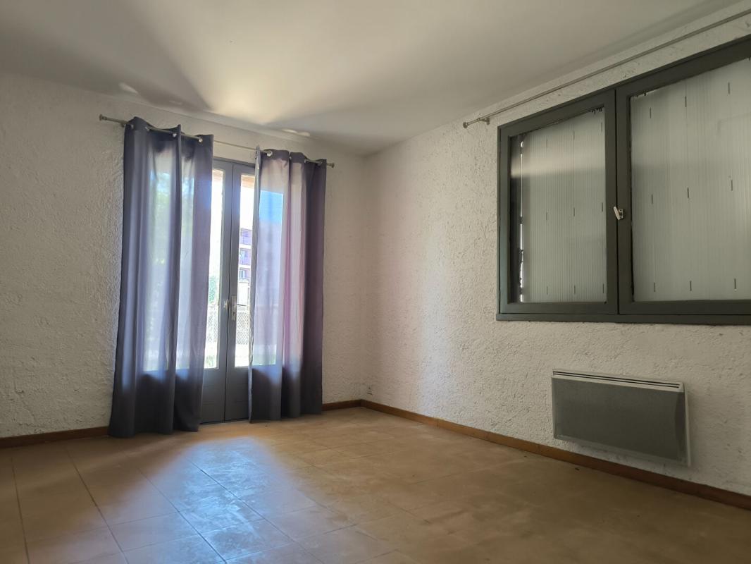 LEZIGNAN-CORBIERES Lézignan Corbières maison  familiale 4 faces /  900 m² 10