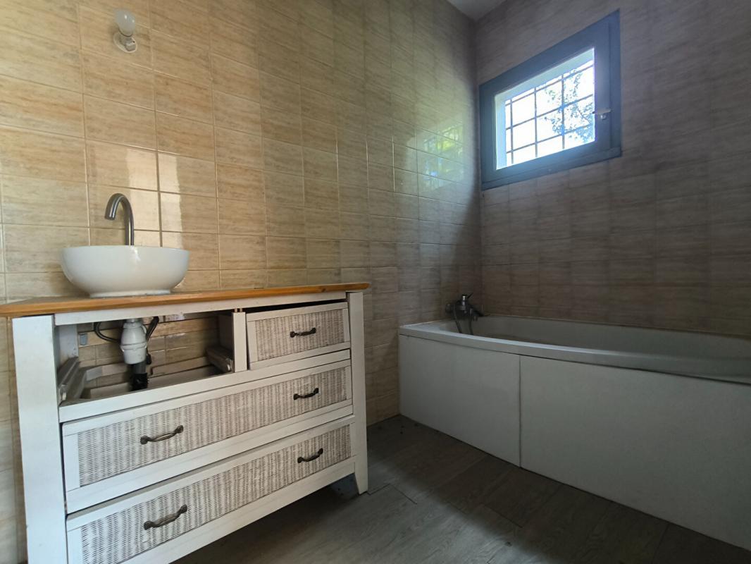 LEZIGNAN-CORBIERES Lézignan Corbières maison  familiale 4 faces /  900 m² 12