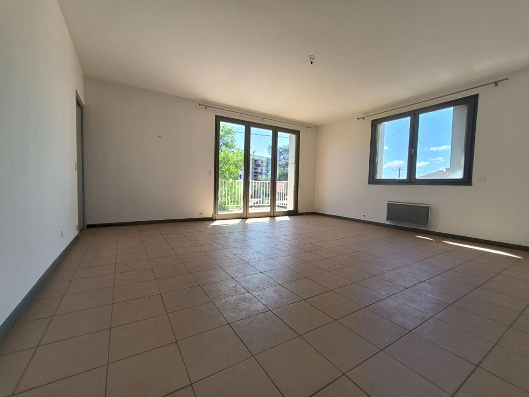 LEZIGNAN-CORBIERES Lézignan Corbières maison  familiale 4 faces /  900 m² 9