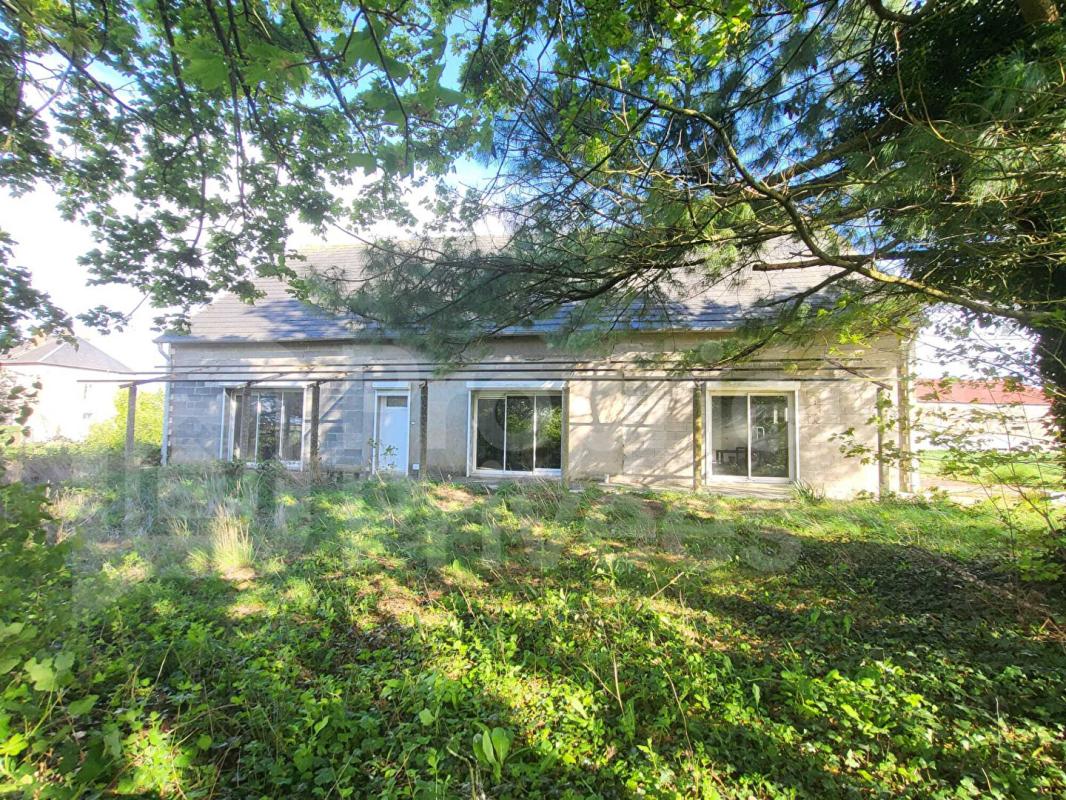 SERMAISES Maison avec un potentiel de surface exceptionnel 1