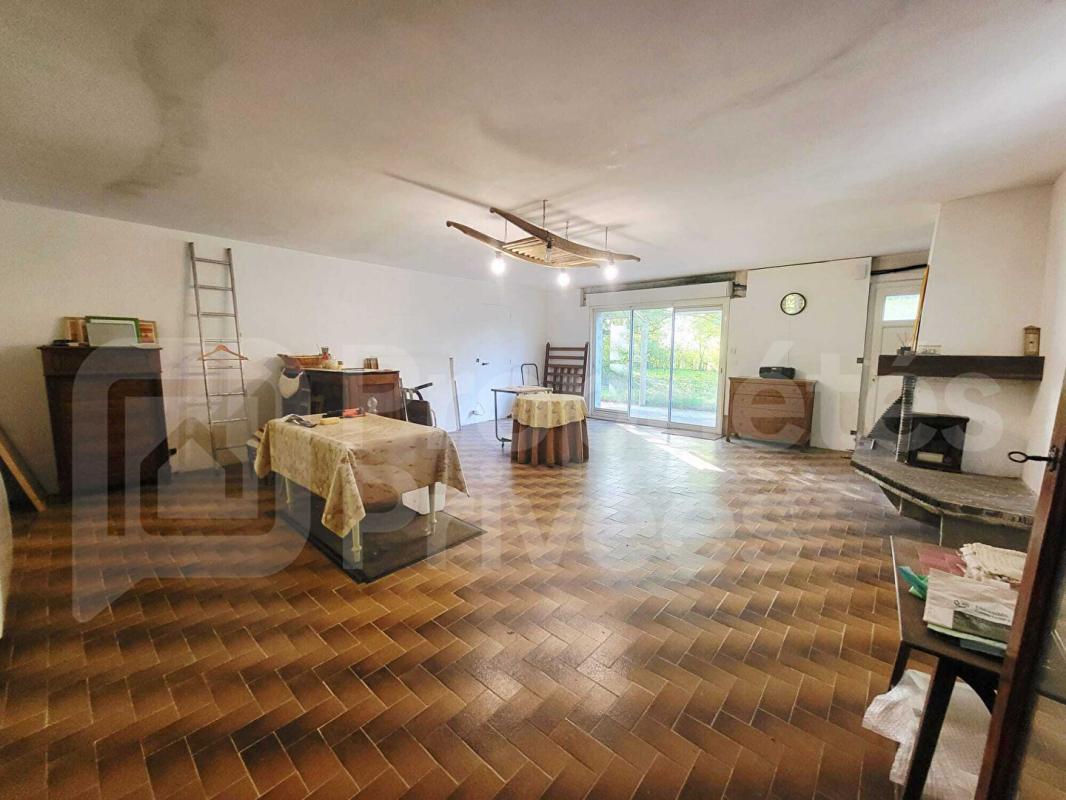 SERMAISES Maison avec un potentiel de surface exceptionnel 6