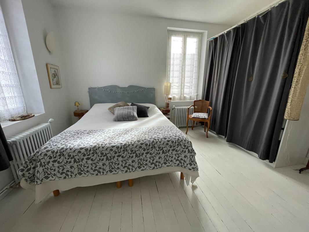 MAINTENON 28130 MAINTENON 80 m2 terrain 175 m2 7