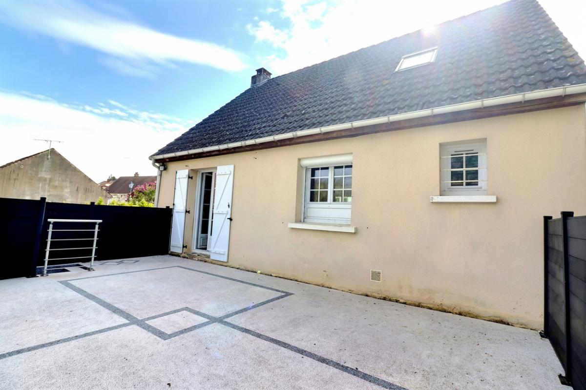 AGNETZ Agnetz - Maison 4 chambres sur sous-sol total et 1450m² 12