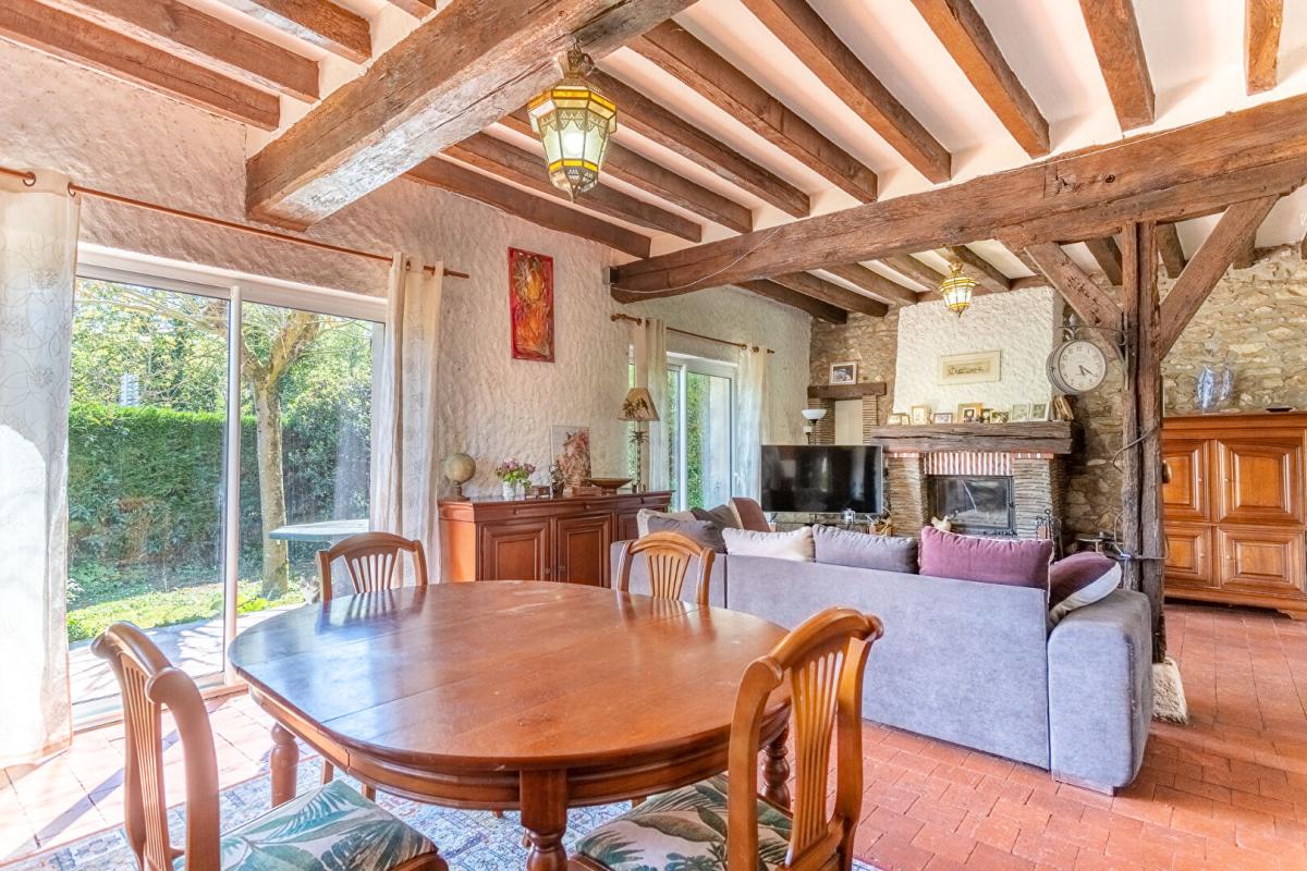 SAINT-GEORGES-SUR-LA-PREE Propriété de loisirs Saint Georges Sur La Prée 6 pièces 115 m2 5