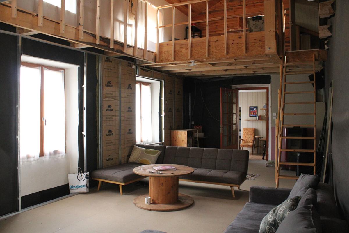 SAINT-BONNET-DE-MONTAUROUX Maison Saint Bonnet Laval 12 pièce(s) 141 m2 jardin 5