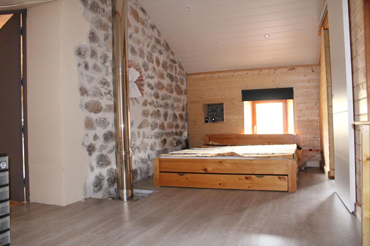 SAINT-BONNET-DE-MONTAUROUX Maison Saint Bonnet Laval 12 pièce(s) 141 m2 jardin 7