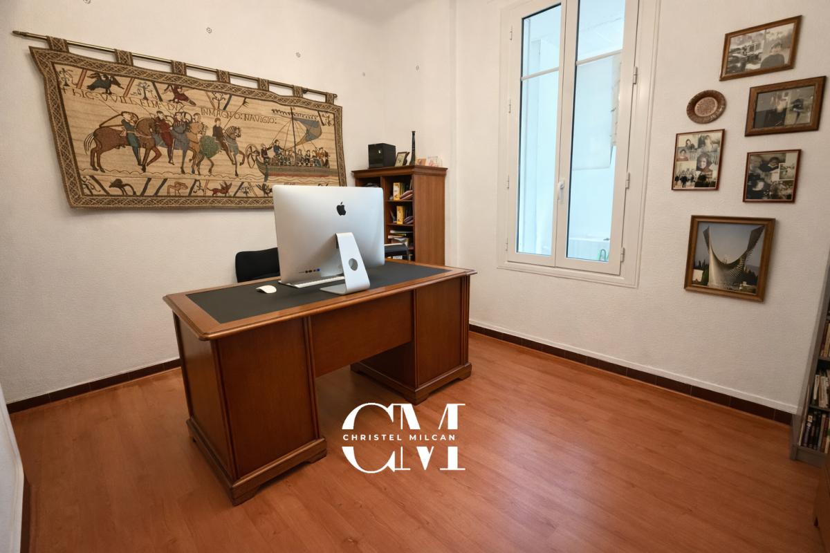 BORDEAUX Maison Bordeaux Lescure 7 pièces 270 m2, 2 garages, jardin 9