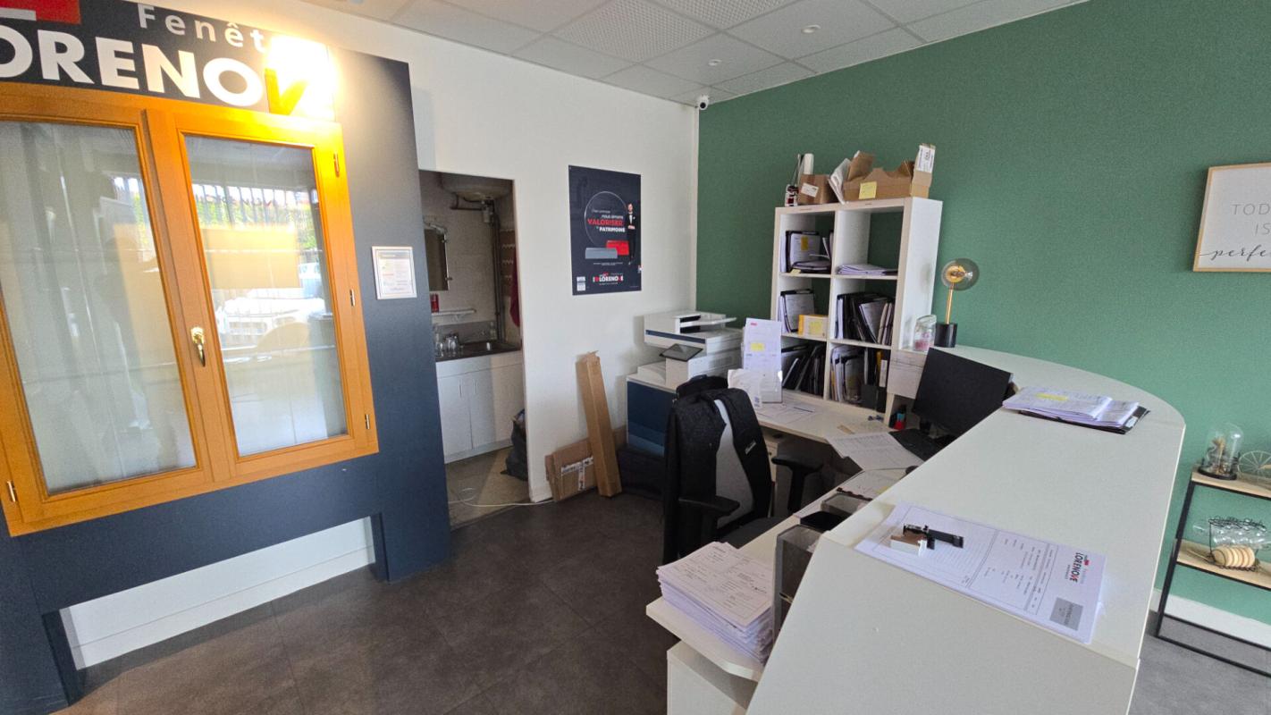 DREUX Local commercial Dreux centre 82 m2 5