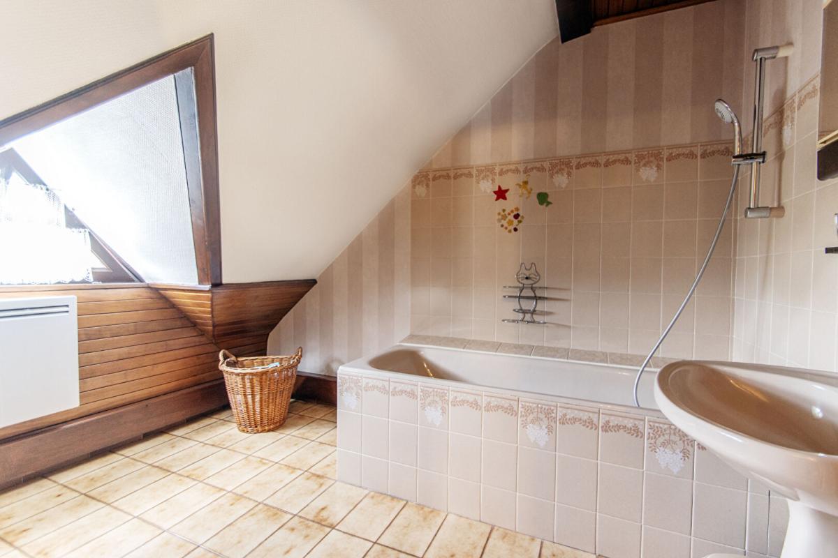 BRETIGNY-SUR-ORGE Maison Bretigny Sur Orge 6 pièce(s) 120 m2 12