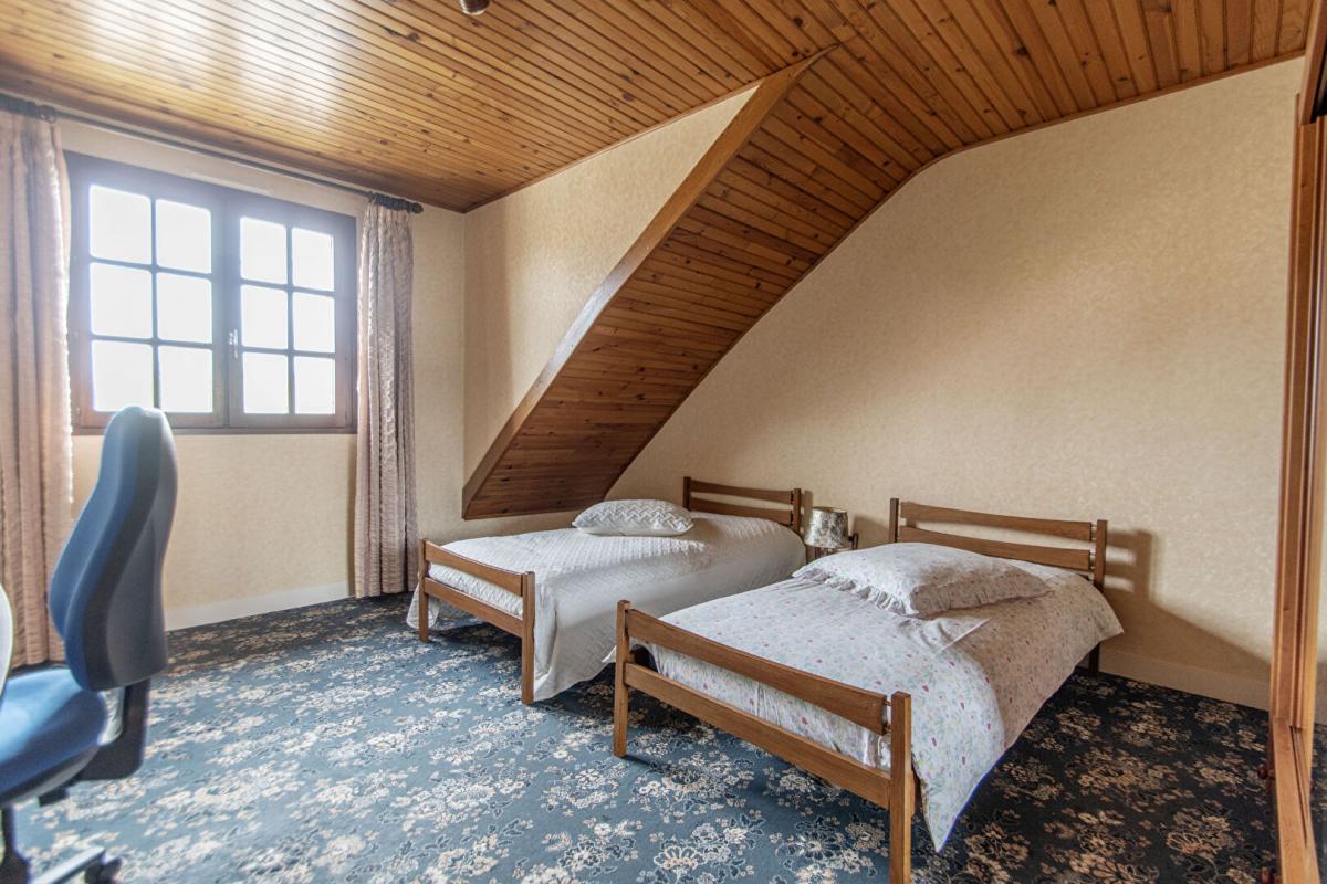 BRETIGNY-SUR-ORGE Maison Bretigny Sur Orge 6 pièce(s) 120 m2 9