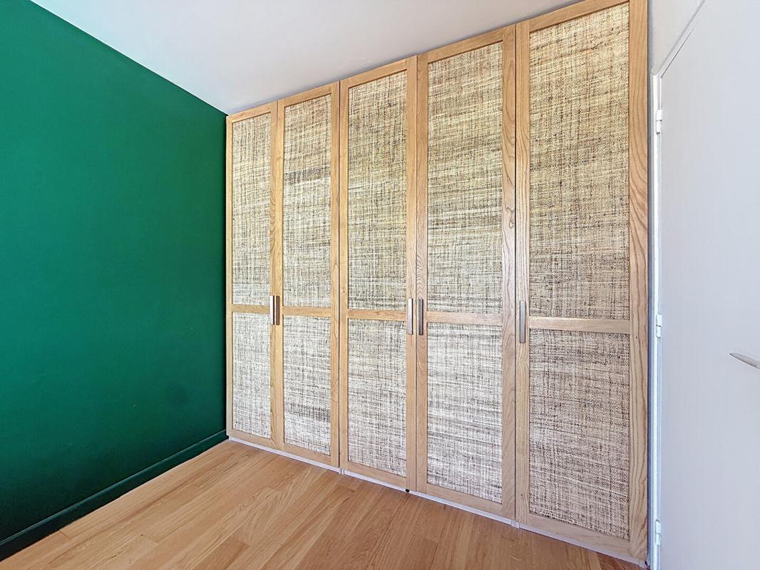 VANNES Appartement T3 dernier étage avec vue dégagée. Rénové par un architecte. Vannes Quartier Albert 1er Trussac 8