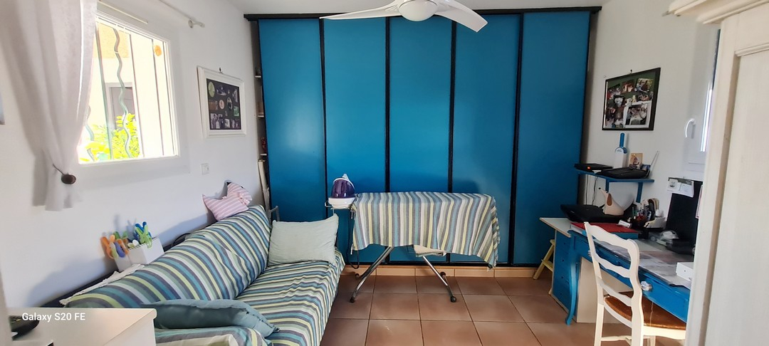 SAINT-GENIES-DE-FONTEDIT Splendide villa de 140m² avec double garages/piscine/ vue dégagée sur 1161m² de terrain 12