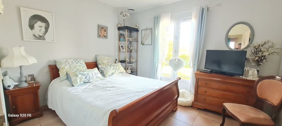 SAINT-GENIES-DE-FONTEDIT Splendide villa de 140m² avec double garages/piscine/ vue dégagée sur 1161m² de terrain 13