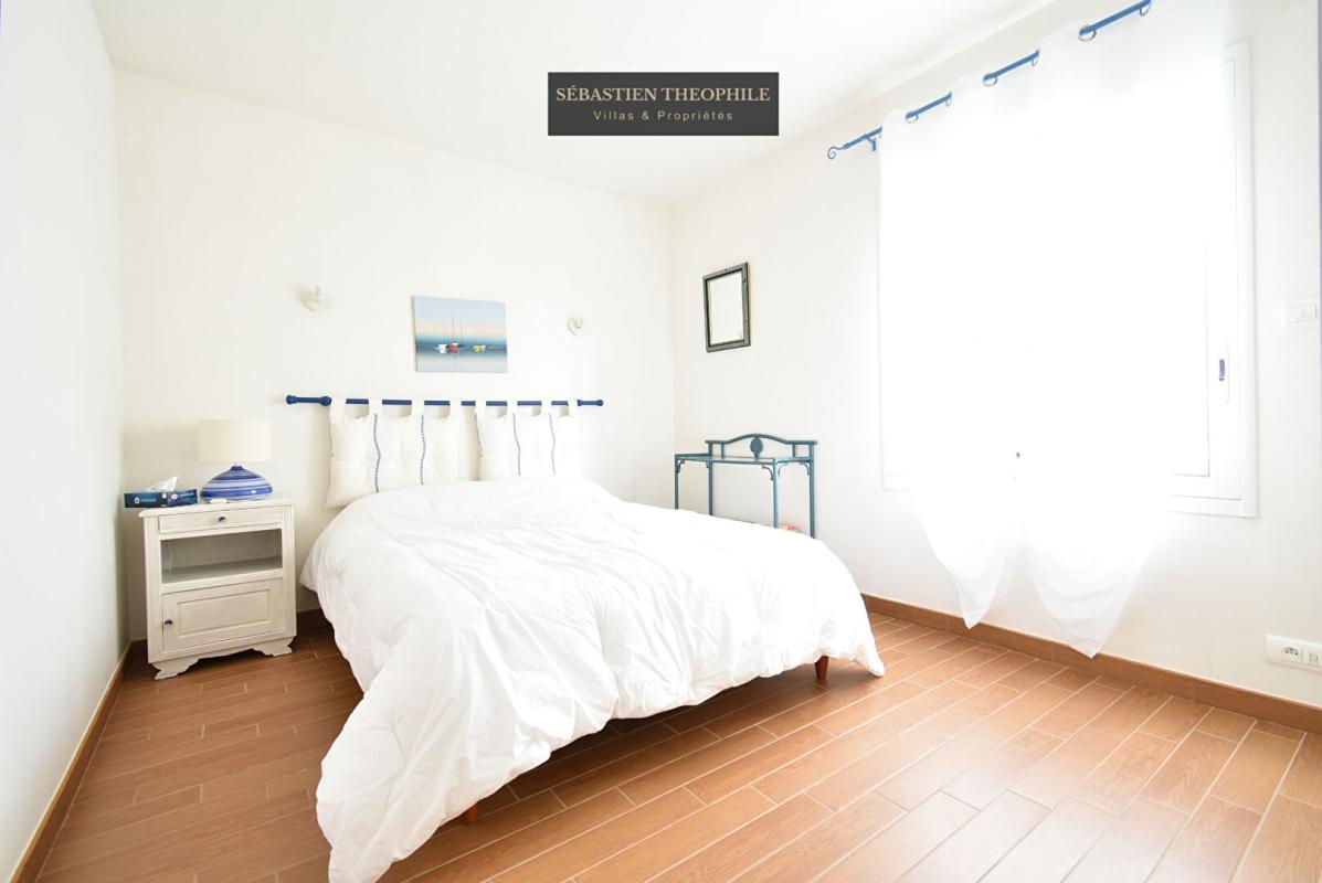 SAINT-JEAN-DE-MONTS Maison T7 Prestige avec annexes et dépendance 10