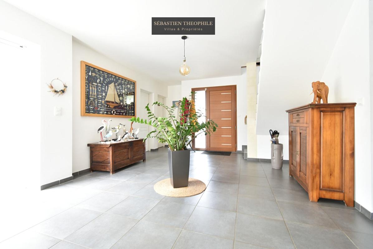 SAINT-JEAN-DE-MONTS Maison T7 Prestige avec annexes et dépendance 3