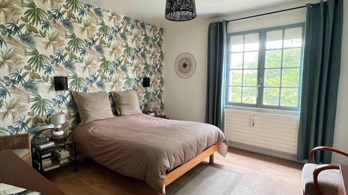 POUZAUGES Maison Pouzauges 85700, 2 chambres  plus logement 8