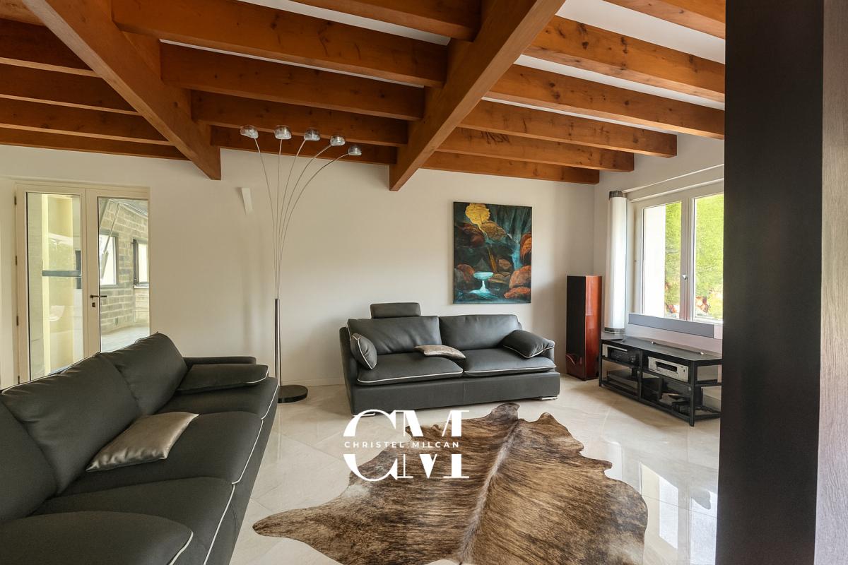 MONTPON-MENESTEROL Maison Montpon Menesterol 7 pièces 339 m2 sur une parcelle de 6400 m² piscine 6