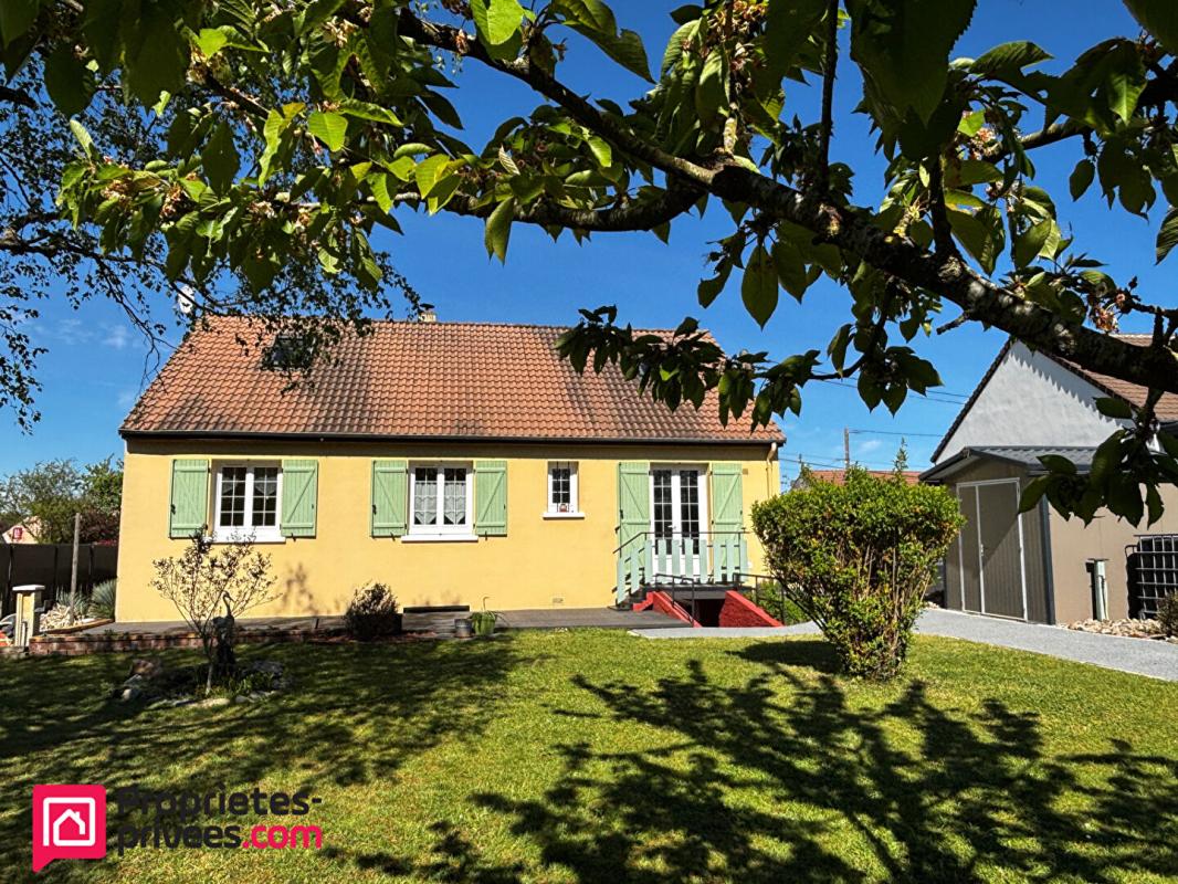 NEUVILLE-SUR-SARTHE Maison indépendante 6 pièce(s), 114 m2, Neuville Sur Sarthe 1