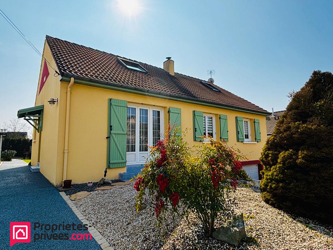 NEUVILLE-SUR-SARTHE Maison indépendante 6 pièce(s), 114 m2, Neuville Sur Sarthe 17