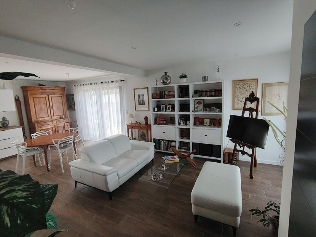 LAMBALLE Maison Planguenoual 5 pièce(s) 100 m2 3