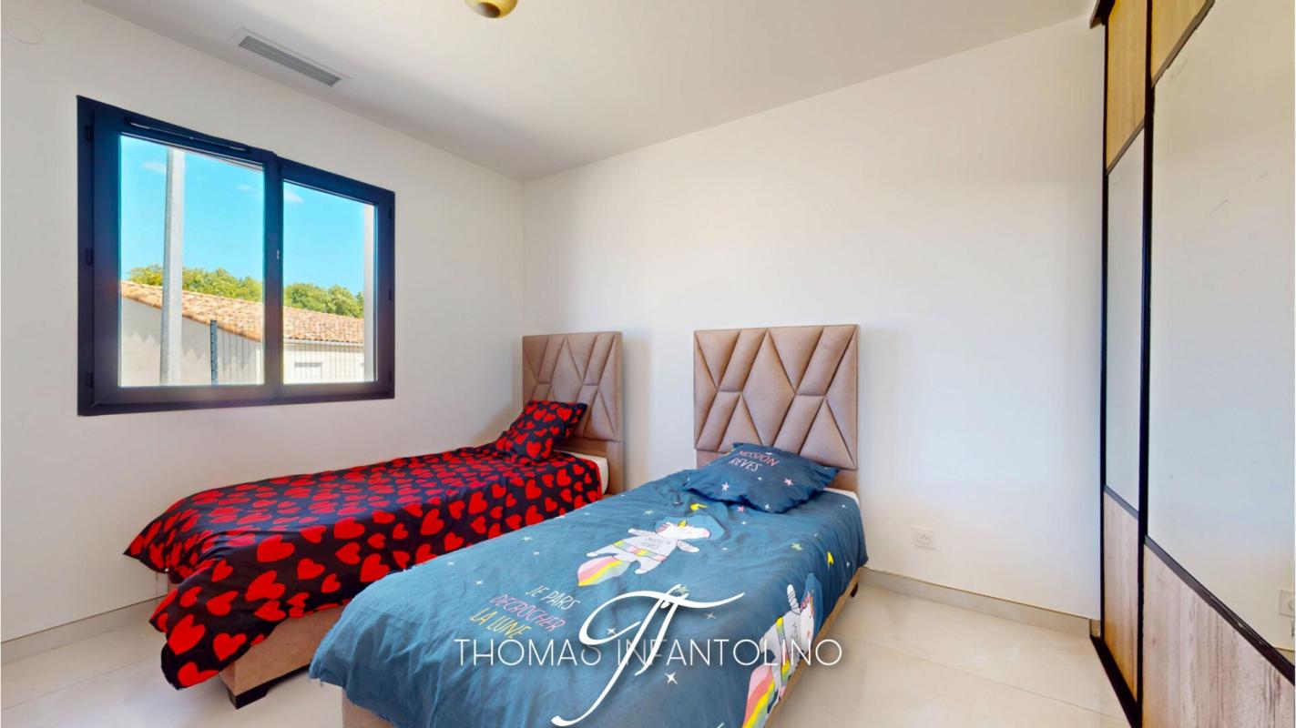 LAVALETTE EN EXCLUSIVITE - PLAIN PIED - 3 CHAMBRES - 1 SUITE PARENTALE - SALLE DE BAIN - SALLE D'EAU - PISCINE - POOL HOUSE 14