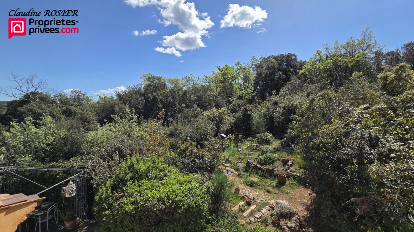 BESSE-SUR-ISSOLE Besse sur Issole Villa  6 pièce(s) 170 m2 6