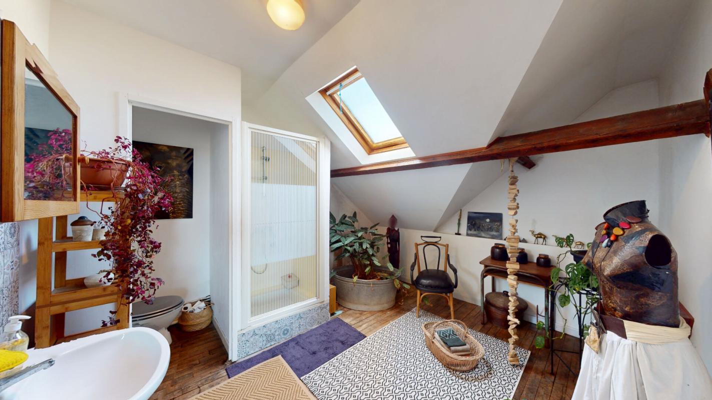 VIERZON Maison Vierzon 6 pièce(s) 137.9 m2 14