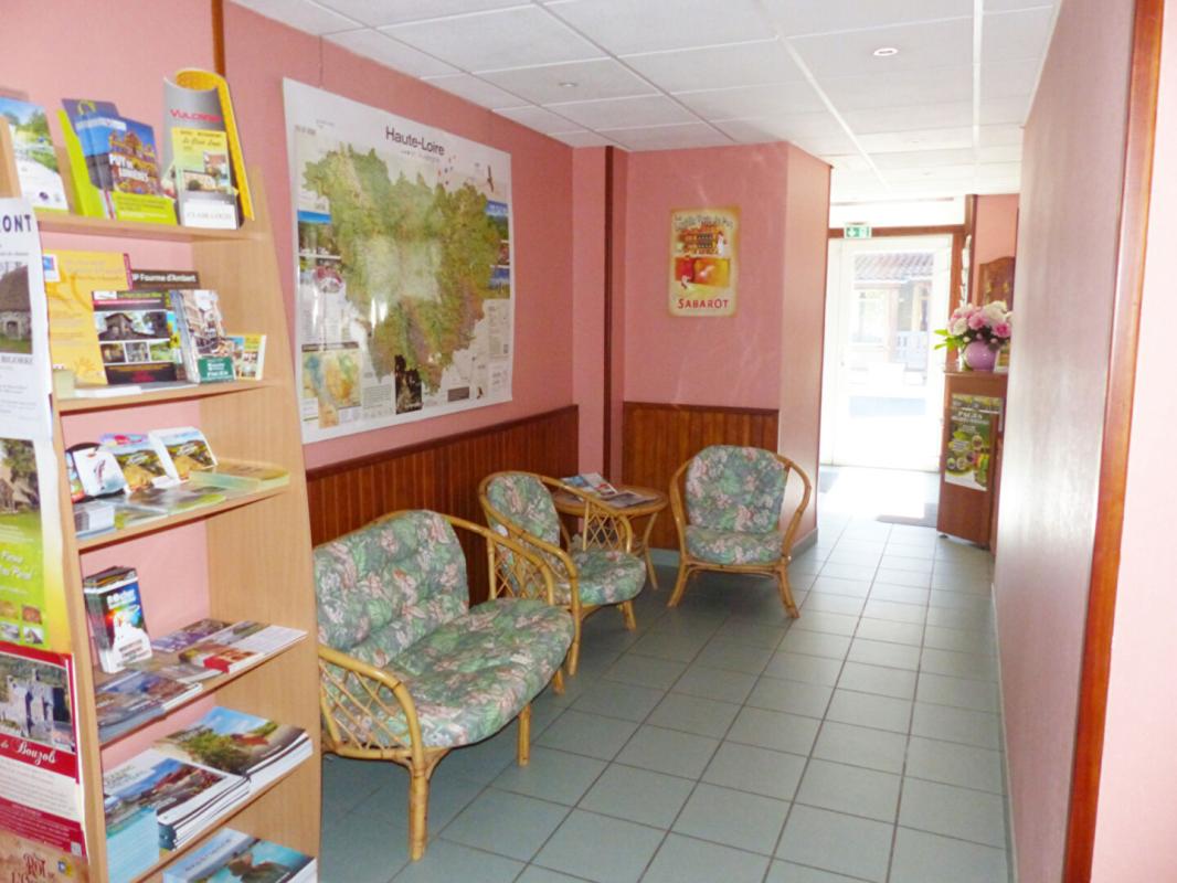 LE PUY-EN-VELAY Hôtel, Bar, Restaurant d'exception avec piscine à Laussonne 12