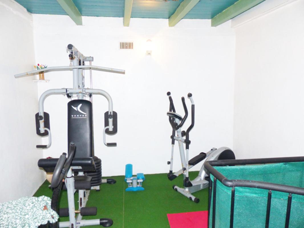 LE PUY-EN-VELAY Hôtel, Bar, Restaurant d'exception avec piscine à Laussonne 6