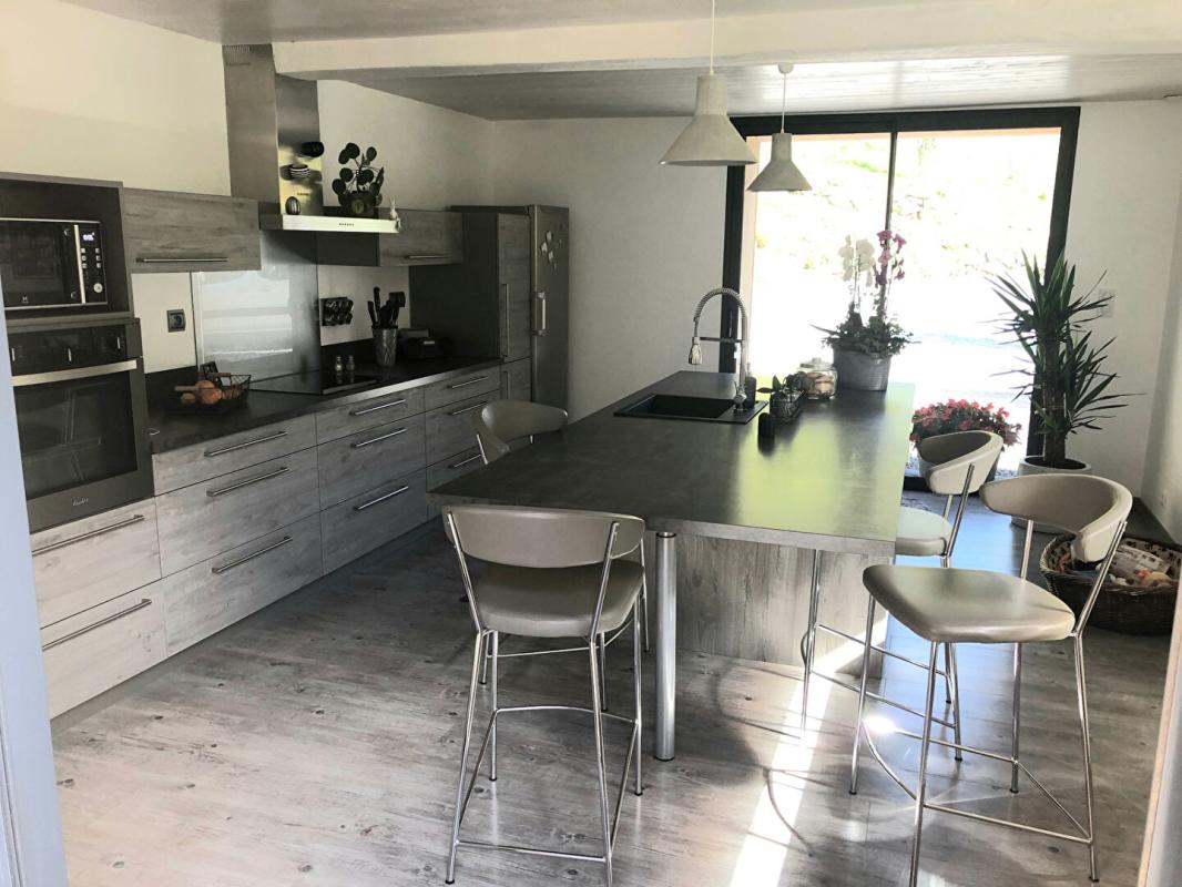 EAUX-BONNES Demeure de prestige en vallée d'Ossau 7