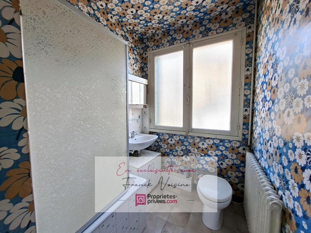 LE BOUPERE A VENDRE en EXCLUSIVITE au Boupère, centre bourg, maison de 109 m2 avec 4 chambres et 1 bureau sur une parcelle de 201 m2 12