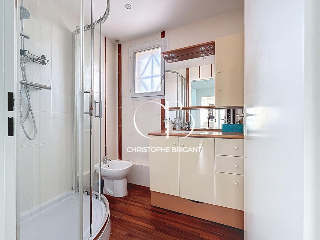 VILLEJUIF Maison Villejuif 5 pièce(s) 115 m2 10