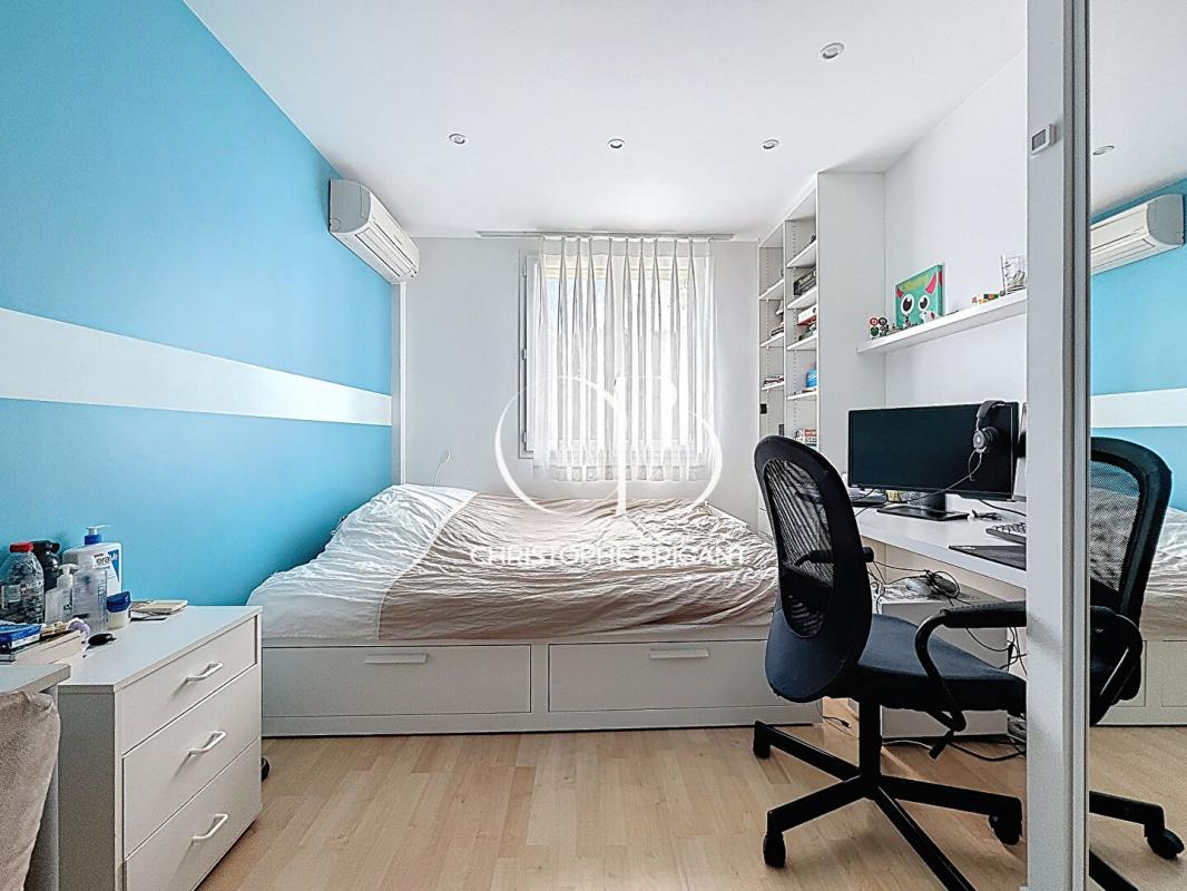 VILLEJUIF Maison Villejuif 5 pièce(s) 115 m2 12