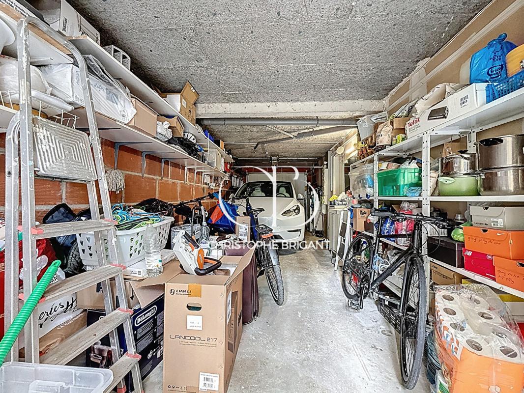 VILLEJUIF Maison Villejuif 5 pièce(s) 115 m2 15