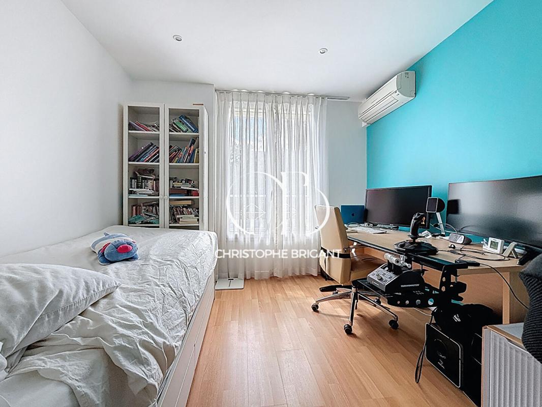 VILLEJUIF Maison Villejuif 5 pièce(s) 115 m2 9