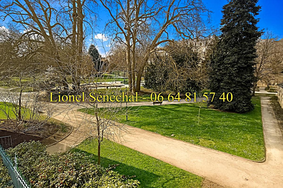 LE MANS Demeure de prestige de 15 pièces de 247 m2 habitables (264 m2 au sol) Quartier Parc de Tessé /  Prémartine / Jardin des plantes  / Jacobins à LE MANS 16