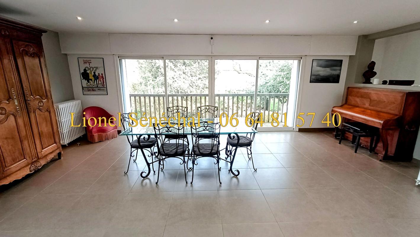 LE MANS Demeure de prestige de 15 pièces de 247 m2 habitables (264 m2 au sol) Quartier Parc de Tessé /  Prémartine / Jardin des plantes  / Jacobins à LE MANS 6