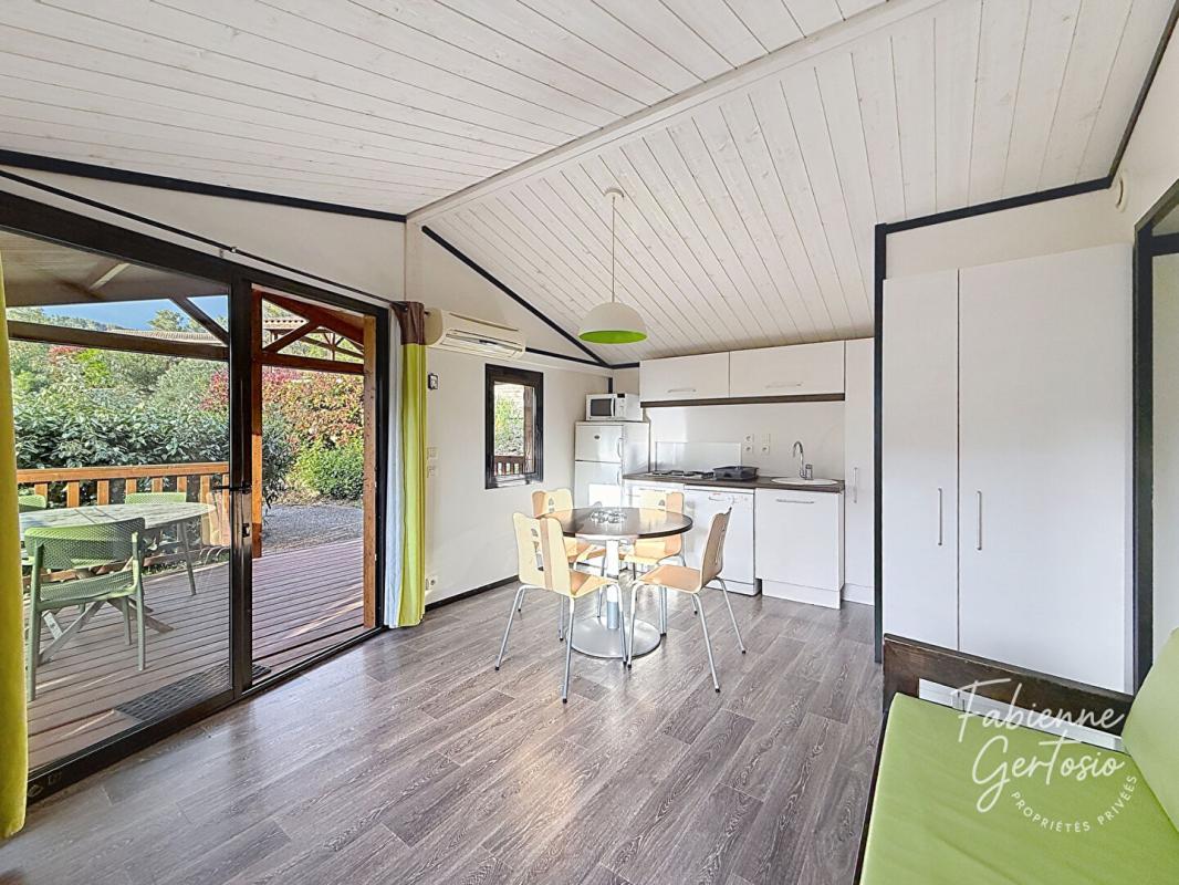 SOLLIES-TOUCAS Solliès-Toucas! Cottage T 3  dans résidence  de vacances avec pisicine 4