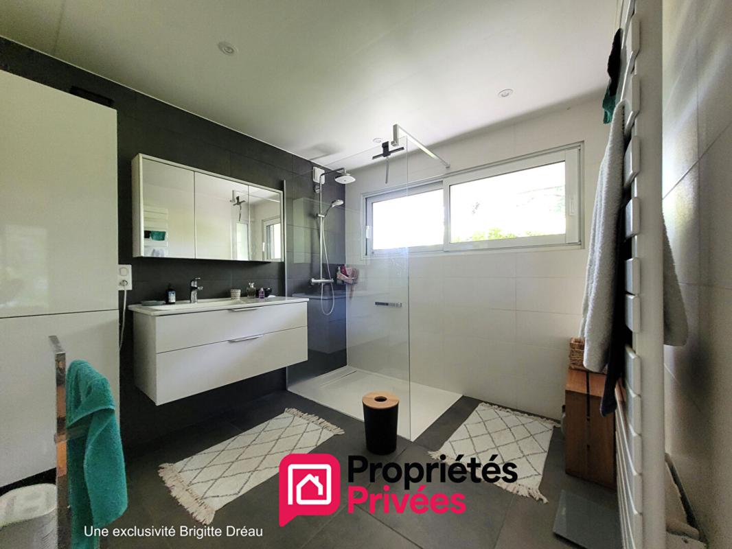 PLEUVEN 29170 PLEUVEN - Maison d'architecte 5 pièce(s) 139 m2 15