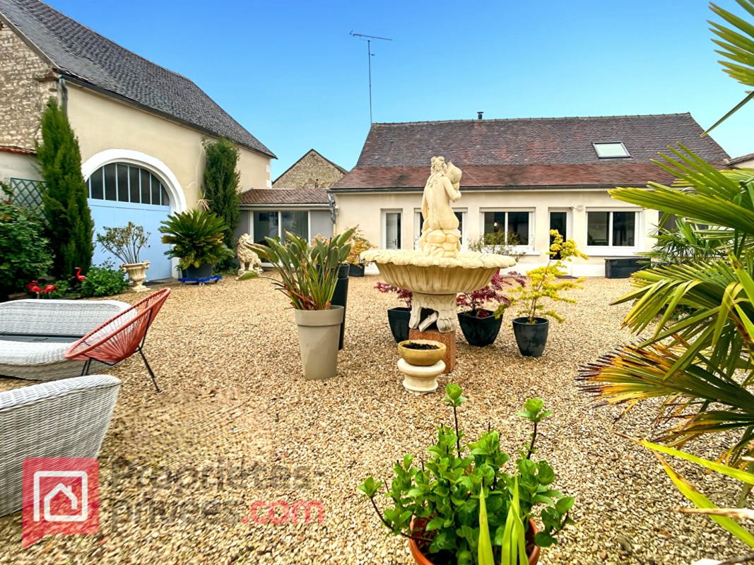 CHARMOY Maison Charmoy 6 pièces 1