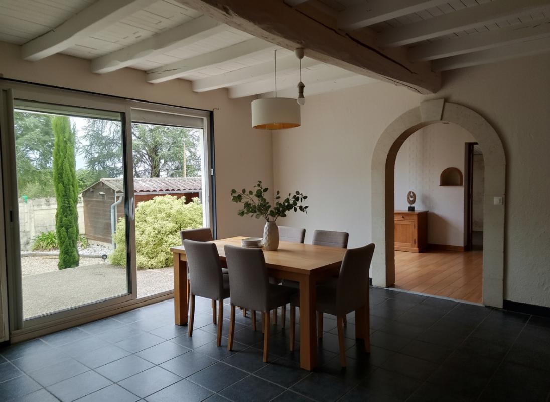 SAINT-GENIS-D'HIERSAC Maison, 121 m², 3 ch, jardin et dépendances à 15 mn d'ANGOULEME 2