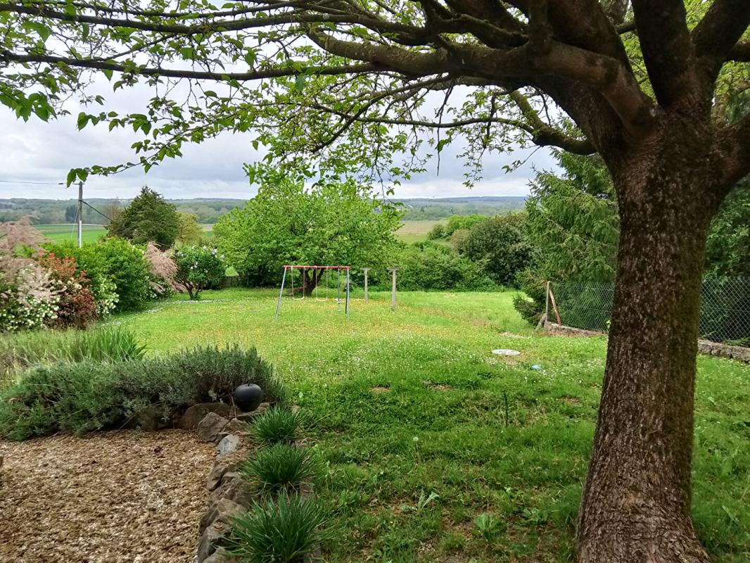 SAINT-GENIS-D'HIERSAC Maison, 121 m², 3 ch, jardin et dépendances à 15 mn d'ANGOULEME 9