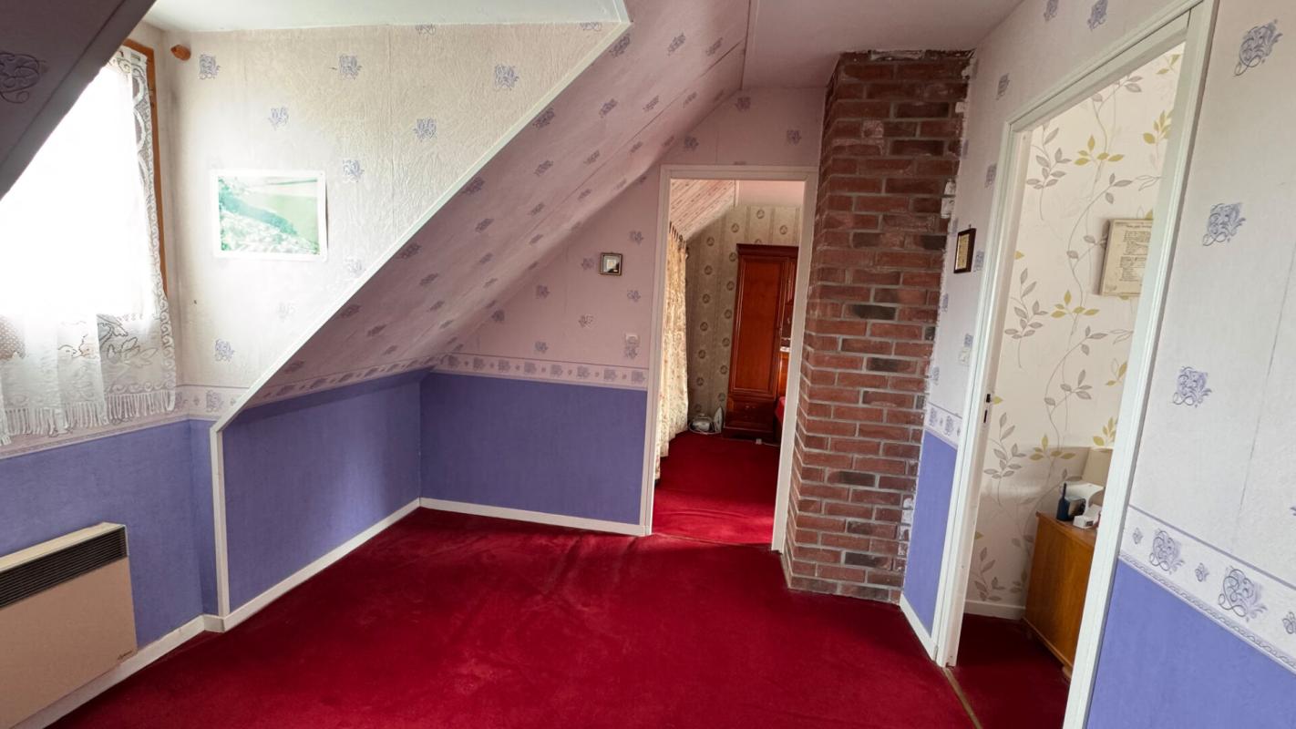 ETALONDES pavillon individuel 123 m2, trois chambres (garage)  proche mer 10