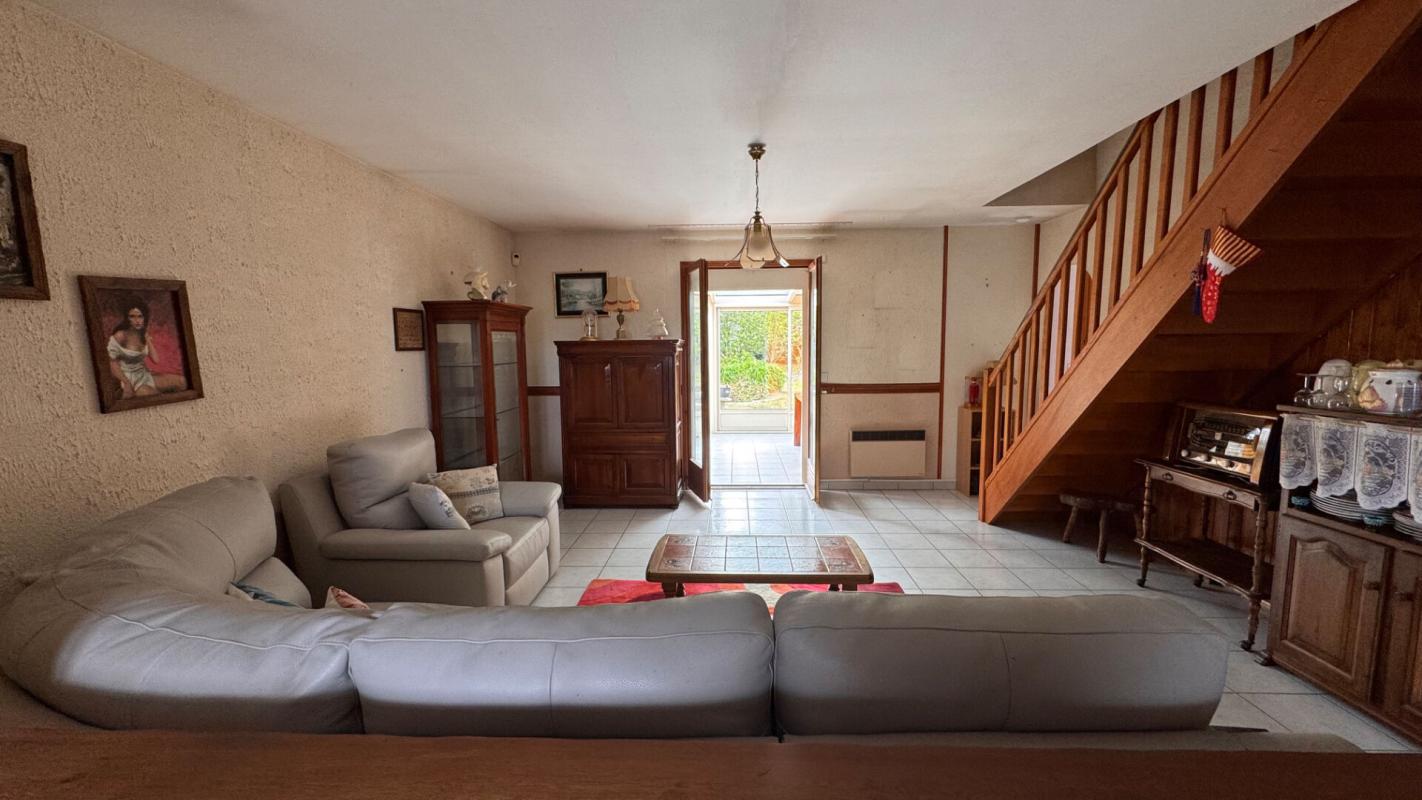 ETALONDES pavillon individuel 123 m2, trois chambres (garage)  proche mer 6